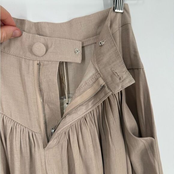 NWT Mulla Wide Leg Pleated Pants in Beige | Size Small - Picture 7 of 9